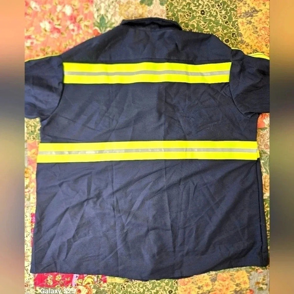 Red Kap hi vis shirt.‎ 4xl - Picture 4 of 6